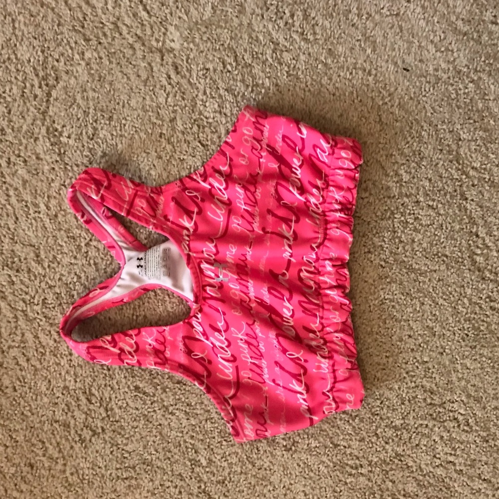 Women’s breast cancer UA sports bra